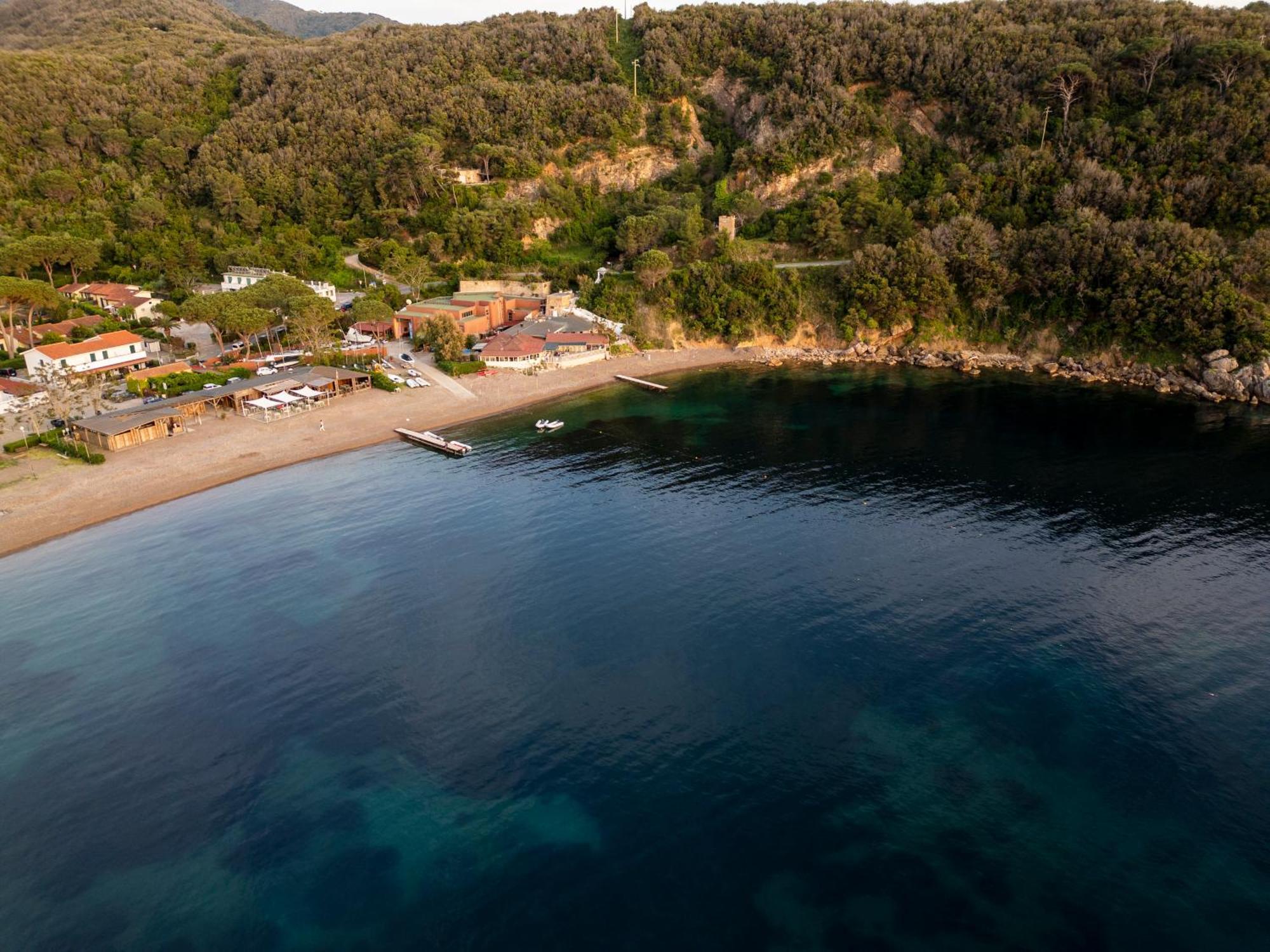 Residence Hotel Villa Mare Portoferraio Exterior photo